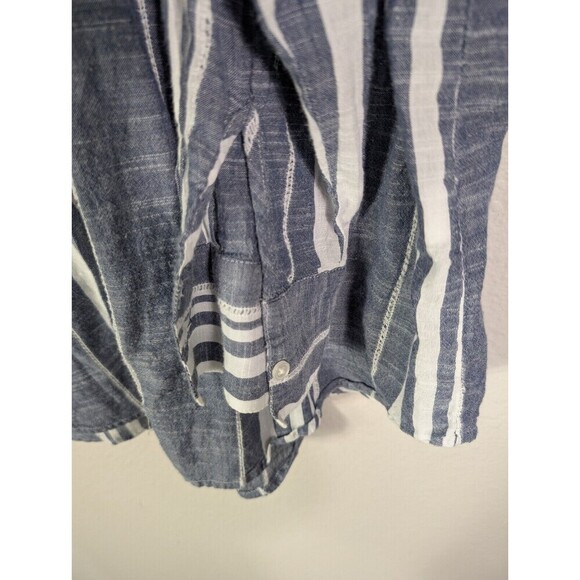 Lucky Brand Women's Blouse 1X Plus White  Blue Button Up Pockets Long Sleeve 103 - Picture 4 of 9